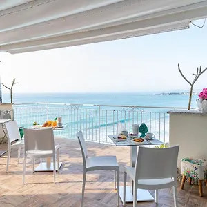 https://bellavista-taormina.sicilyhotelsitaly.net